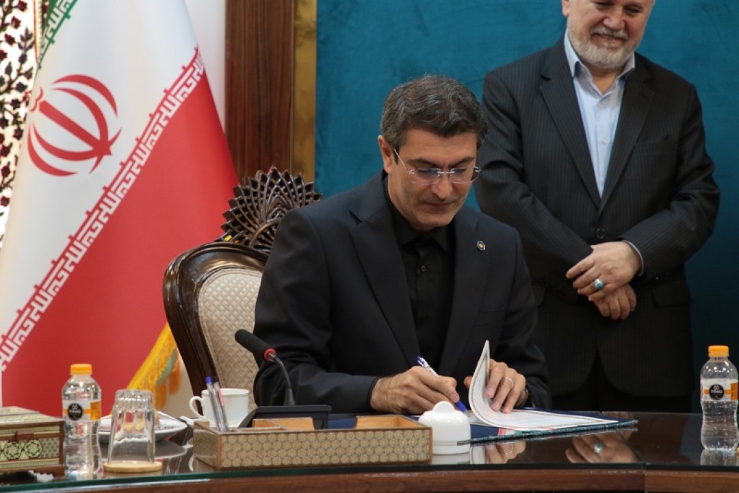 تفاهمنامه همکاری بانک سینا و وزارت میراث فرهنگی، گردشگری و صنایع دستی امضا شد تفاهمنامه همکاری بانک سینا و وزارت میراث فرهنگی، گردشگری و صنایع دستی امضا شد